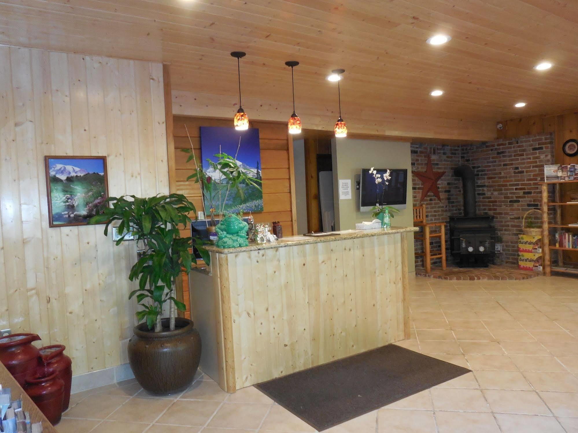 Mountain View Lodge - No Pets Allowed Packwood Exterior photo