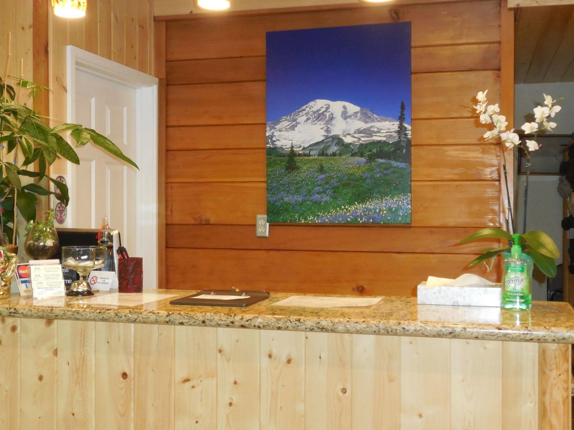 Mountain View Lodge - No Pets Allowed Packwood Exterior photo